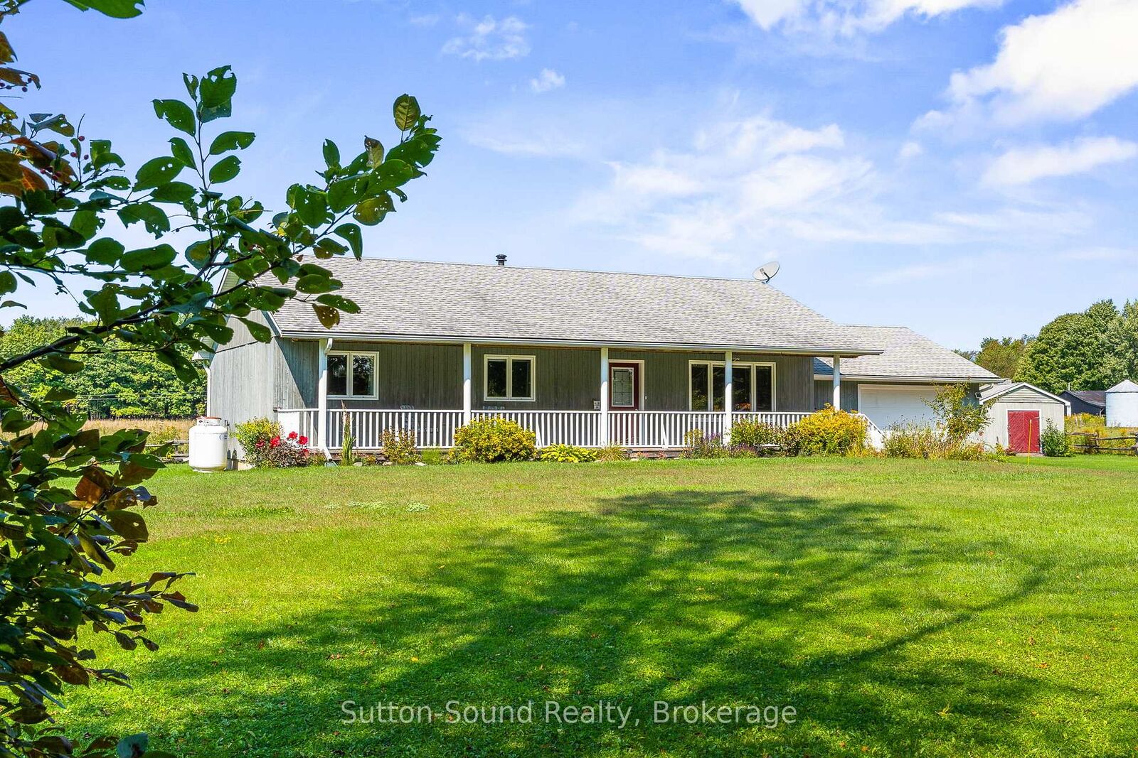 Property Photo: 70384 Zion Church Road ON N0H 2T0