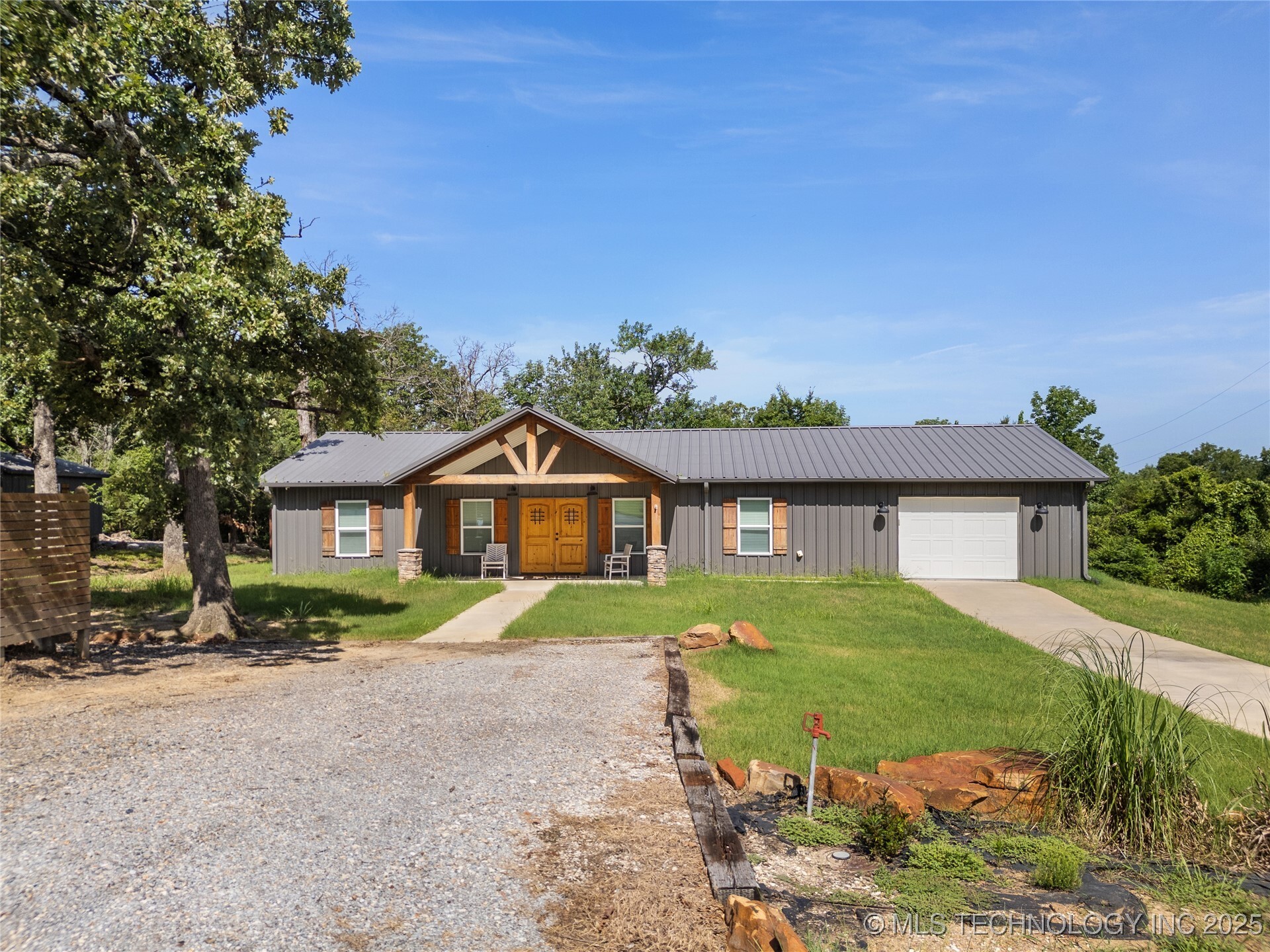 Property Photo: 173 N Minnesota Avenue OK 74525