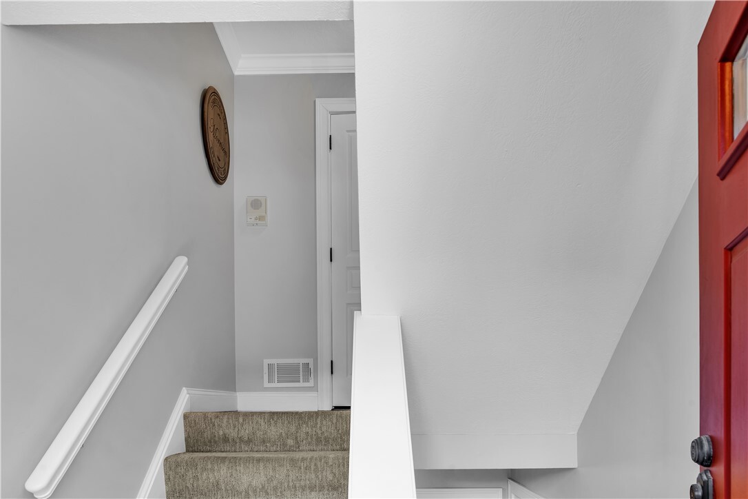 Property Photo: 258 The Pines Dr PA 15243