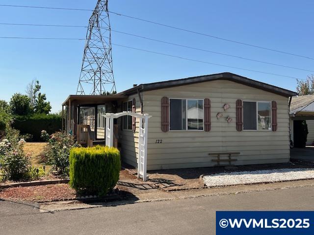 Property Photo:  5422 Portland #122 Rd NE 122  OR 97305 