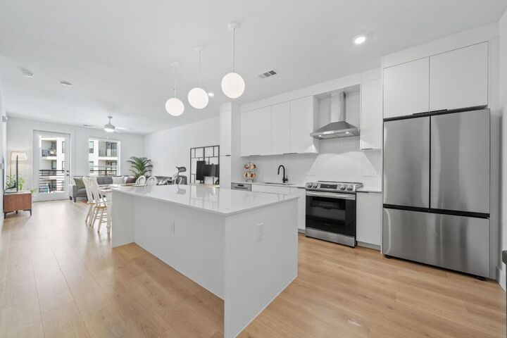 1701 Simond Avenue 510  Austin TX 78723 photo