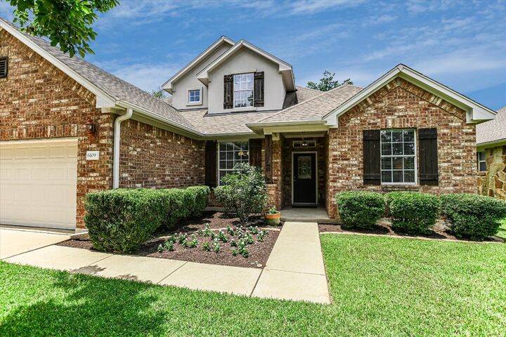 Property Photo:  6109 York Bridge Circle  TX 78749 