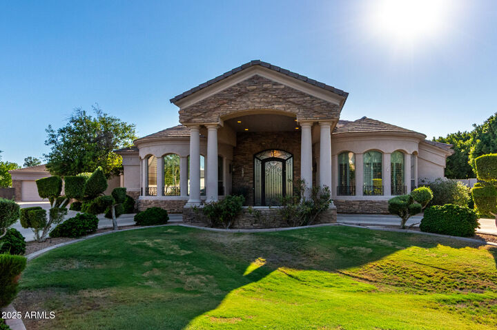 290 N Portland Avenue  Gilbert AZ 85234 photo