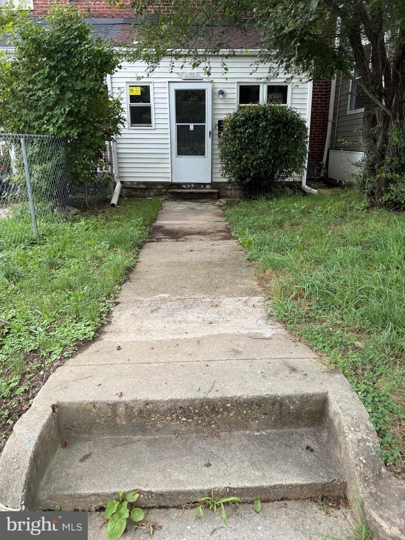 Property Photo:  611 E Jeffrey Street E  MD 21225 