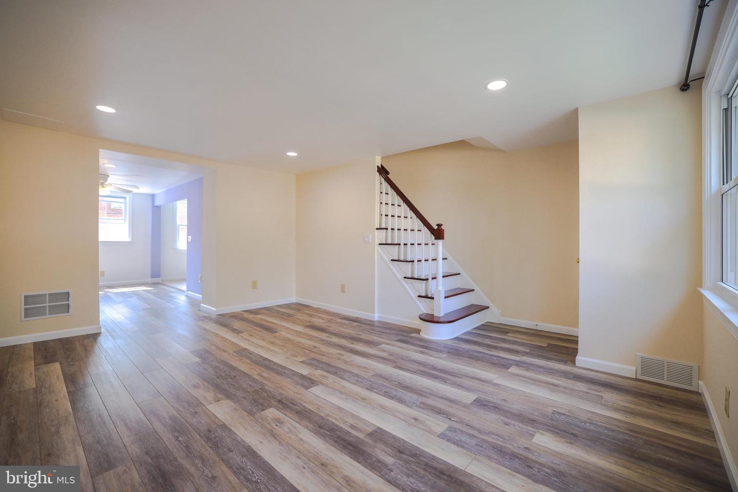 Property Photo: 7019 Rutland Street PA 19149