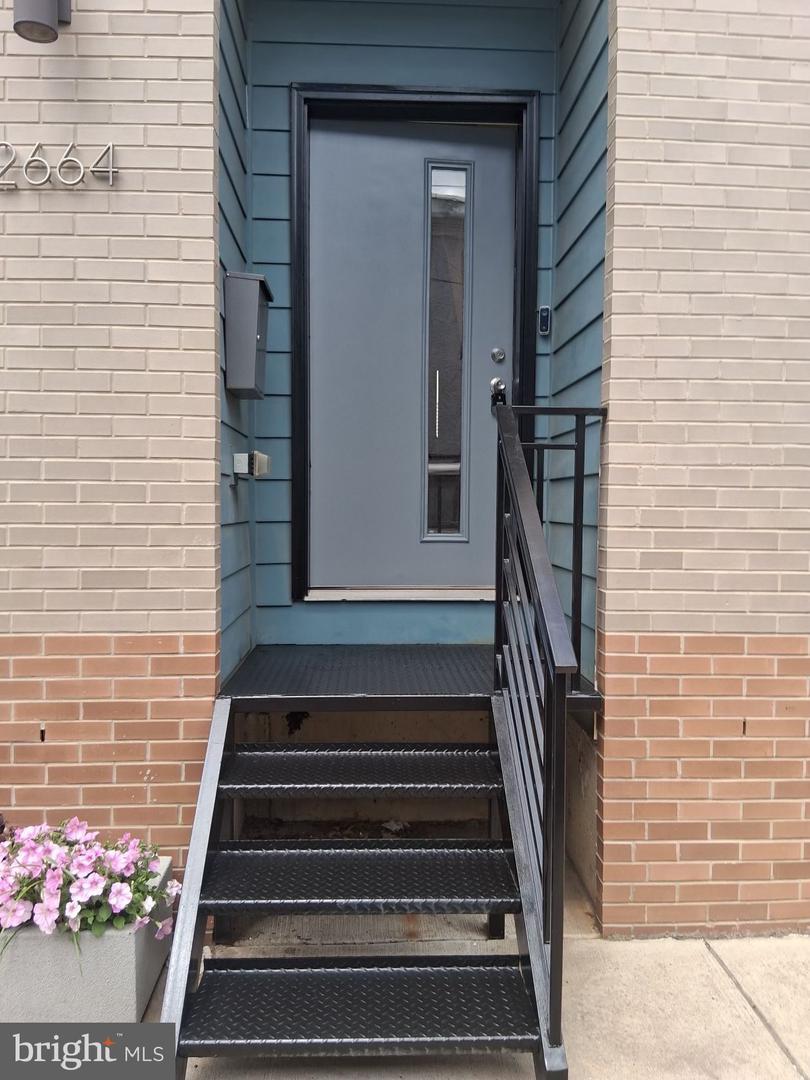 Property Photo:  2664 Collins Street  PA 19125 