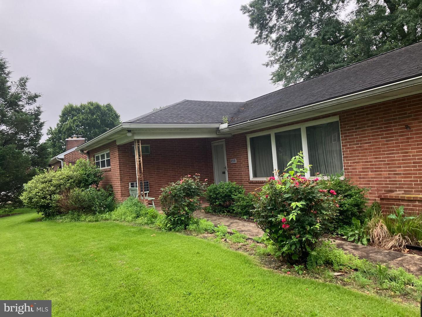 3601 Schoolhouse Lane  Harrisburg PA 17109 photo