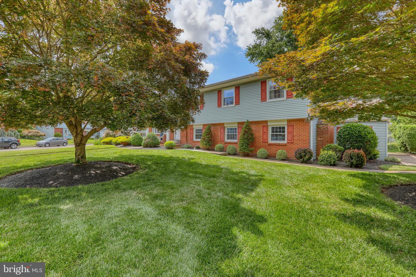 Property Photo: 239 Louise Drive PA 19067