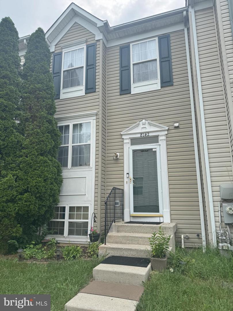 Property Photo: 8142 Casey Court MD 21075