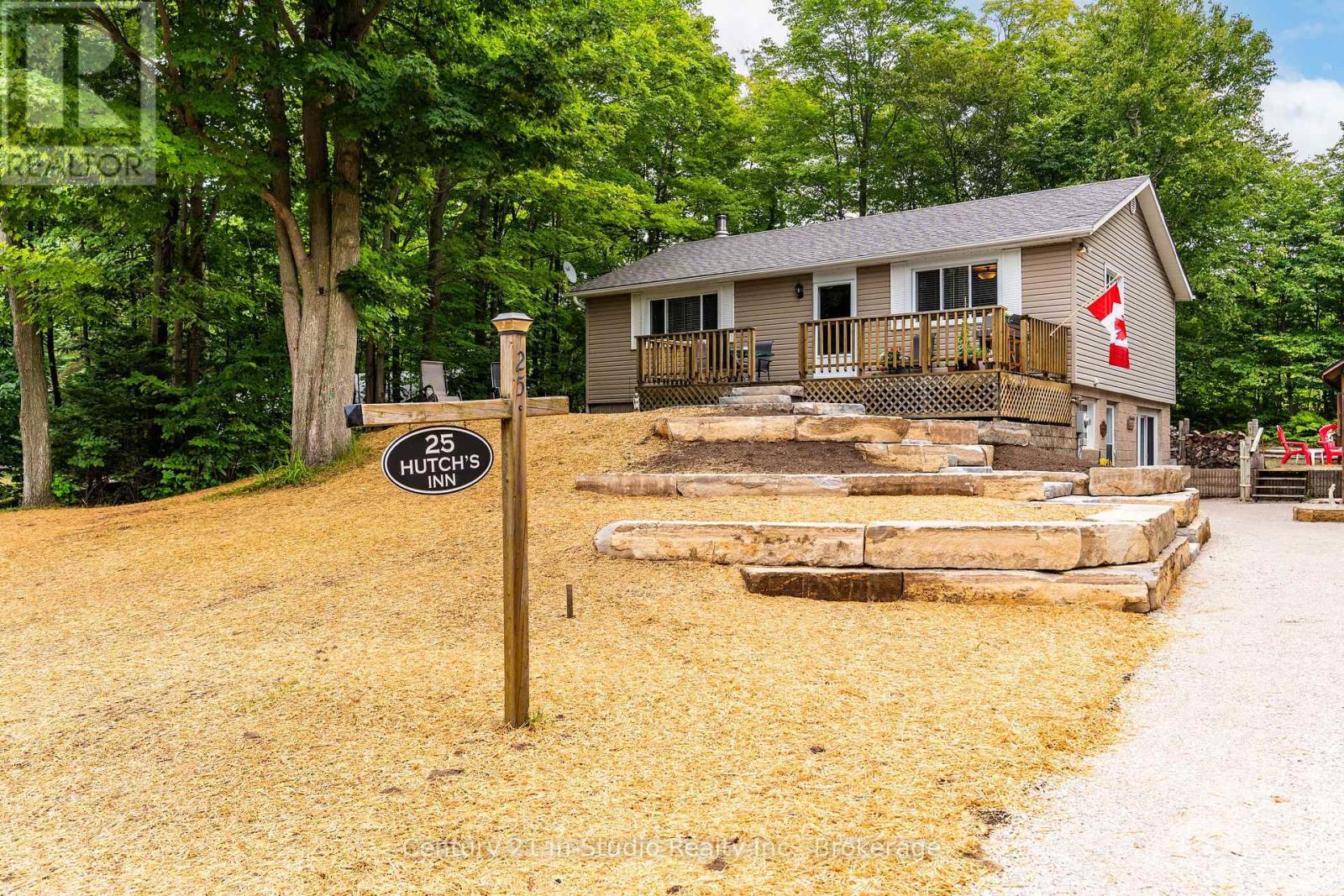 25 Emerson Avenue  South Bruce Peninsula ON N0H 2G0 photo
