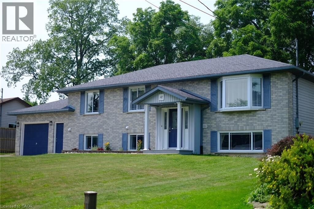 Property Photo:  47 Winnett Street North  ON N0A 1E0 