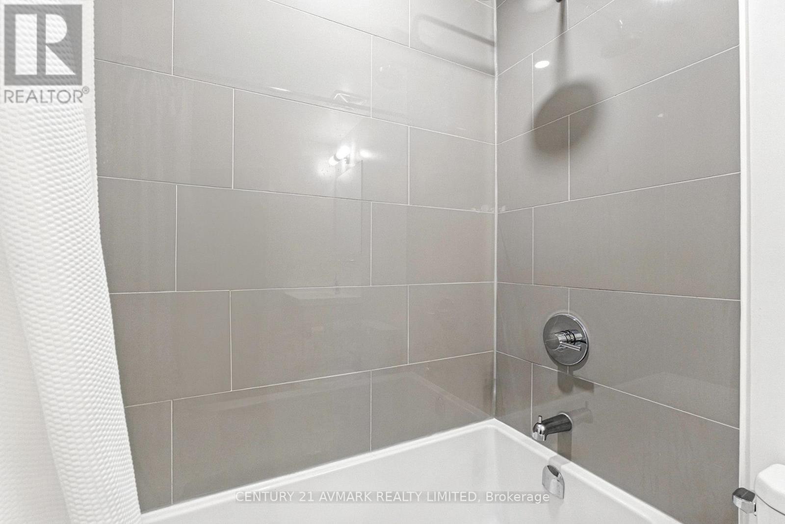 Property Photo: 34 Tubman Avenue 305 ON M5A 0R2