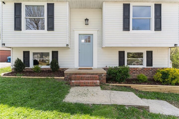 Property Photo: 7105 Egan Place VA 23832