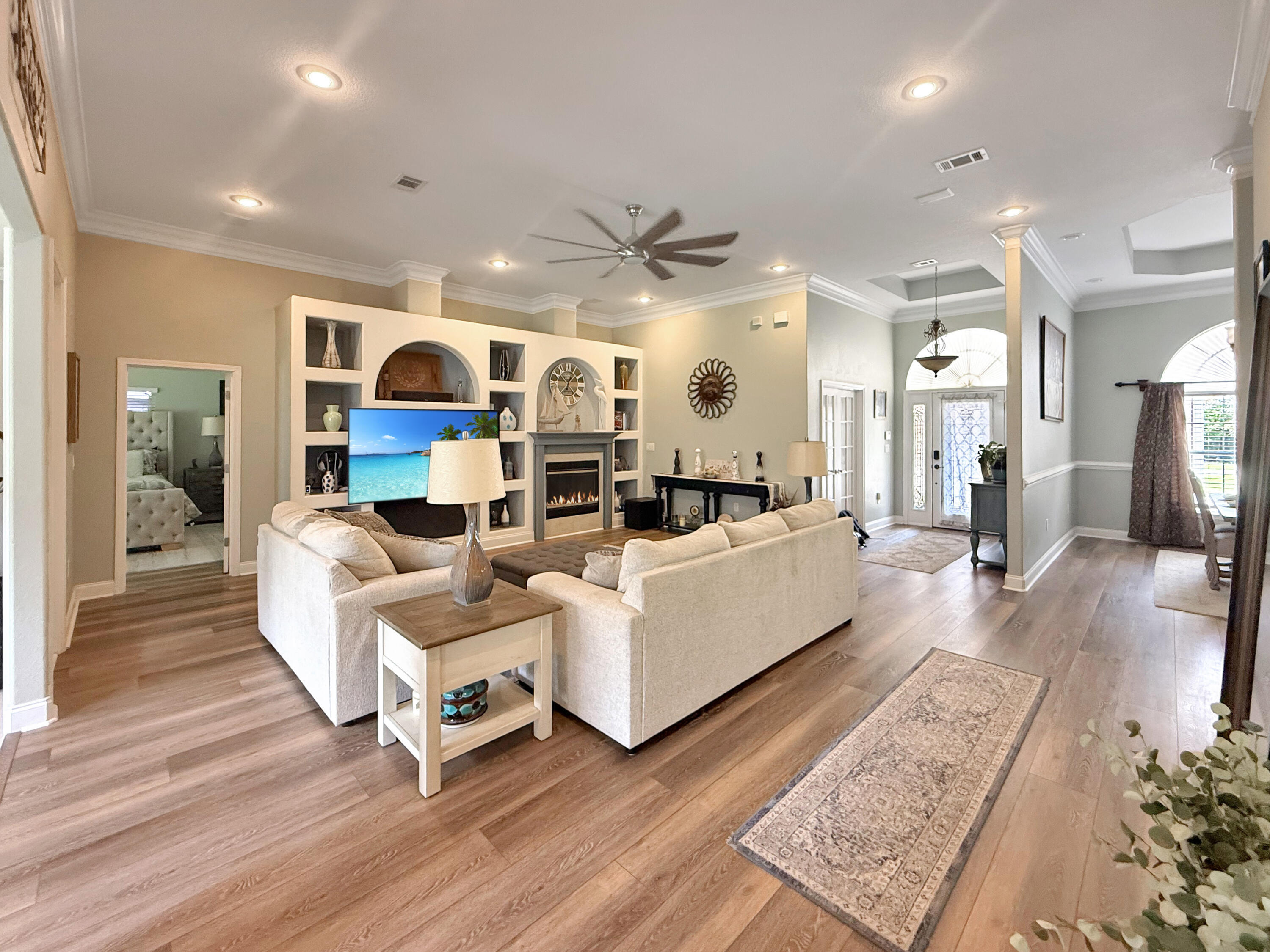 Property Photo: 157 Red Maple Way FL 32578