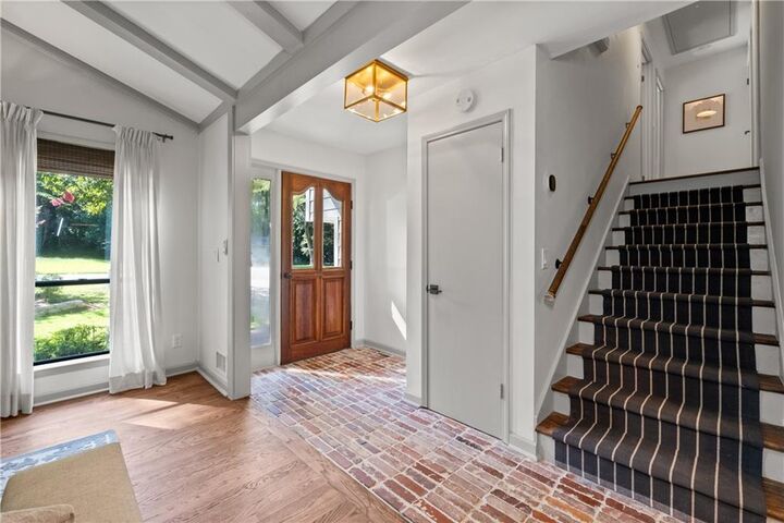Property Photo: 3238 Mountain Hollow Drive GA 30062