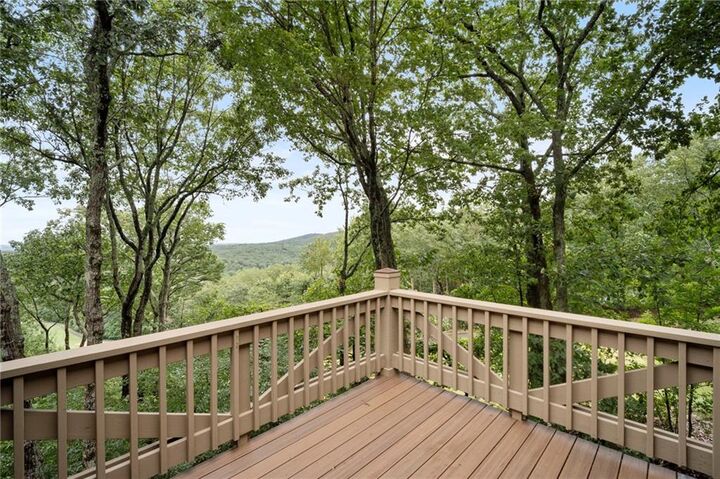 Property Photo:  861 Summit Drive E  GA 30143 