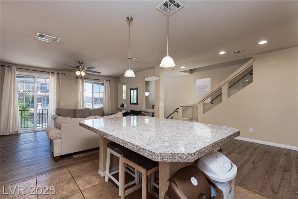 Property Photo: 5283 Ledgewood Creek Avenue NV 89141