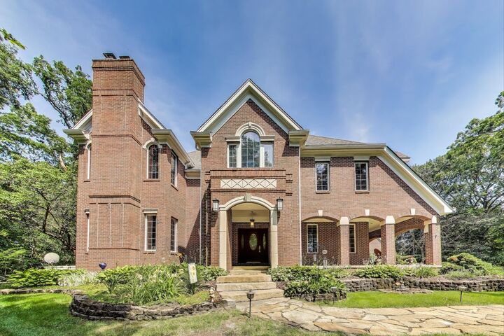 273 Bridlewood Lane  Valparaiso IN 46385 photo