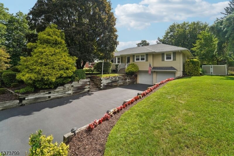 Property Photo: 20 Nokomis Ave NJ 07436