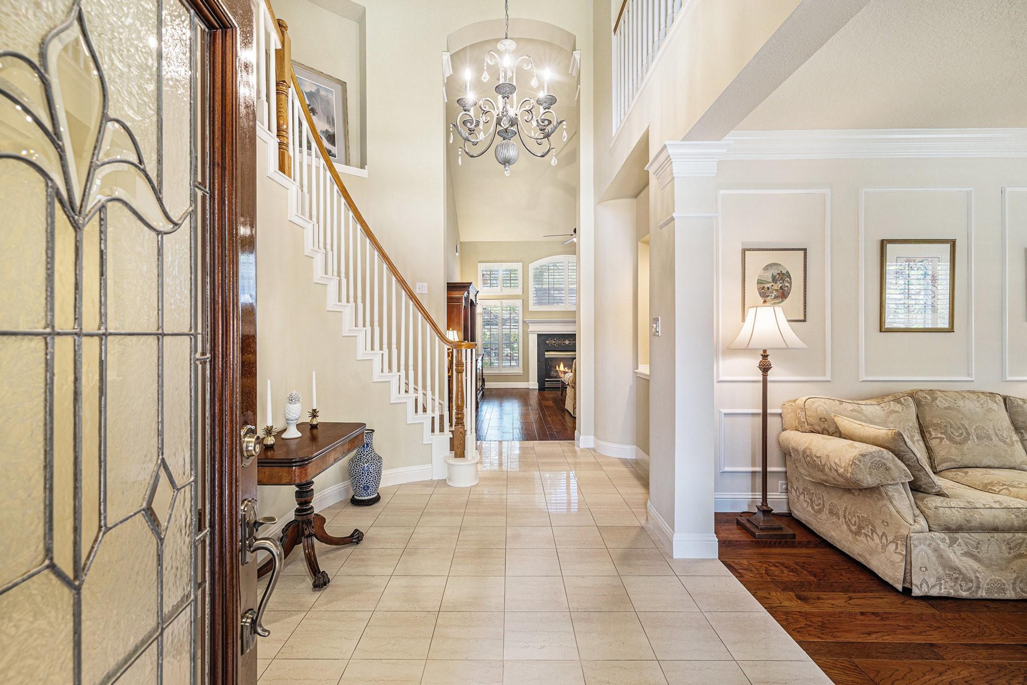 Property Photo:  75 N Floral Leaf Circle  TX 77381 