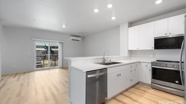 91-1170 Hoonaauao Street 507  Kapolei HI 96707 photo