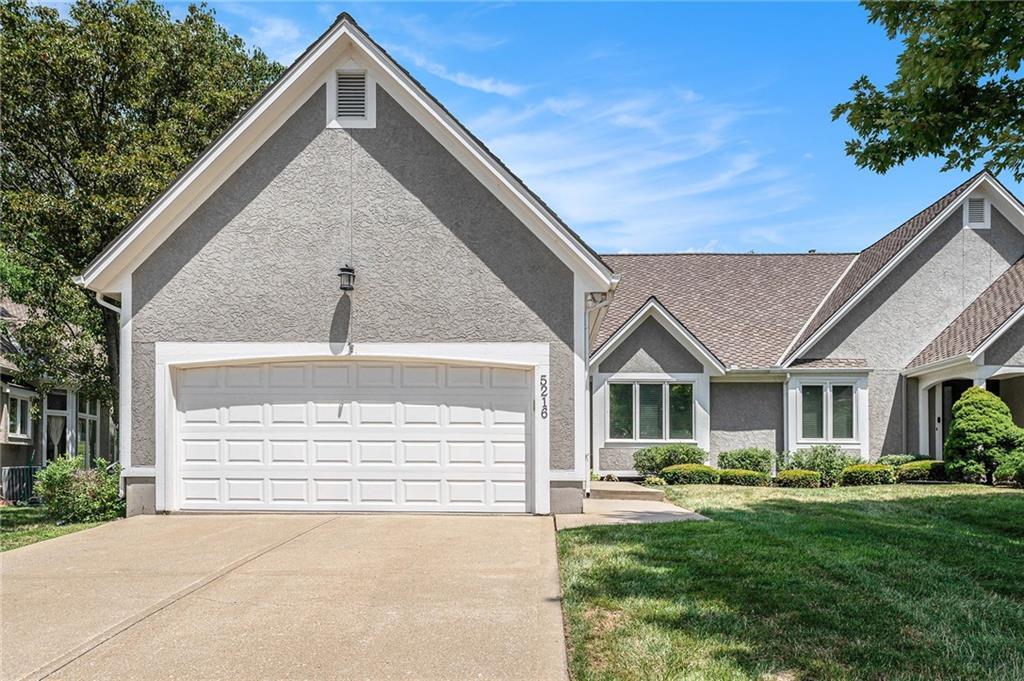 5216 W 122nd Street  Overland Park KS 66209 photo