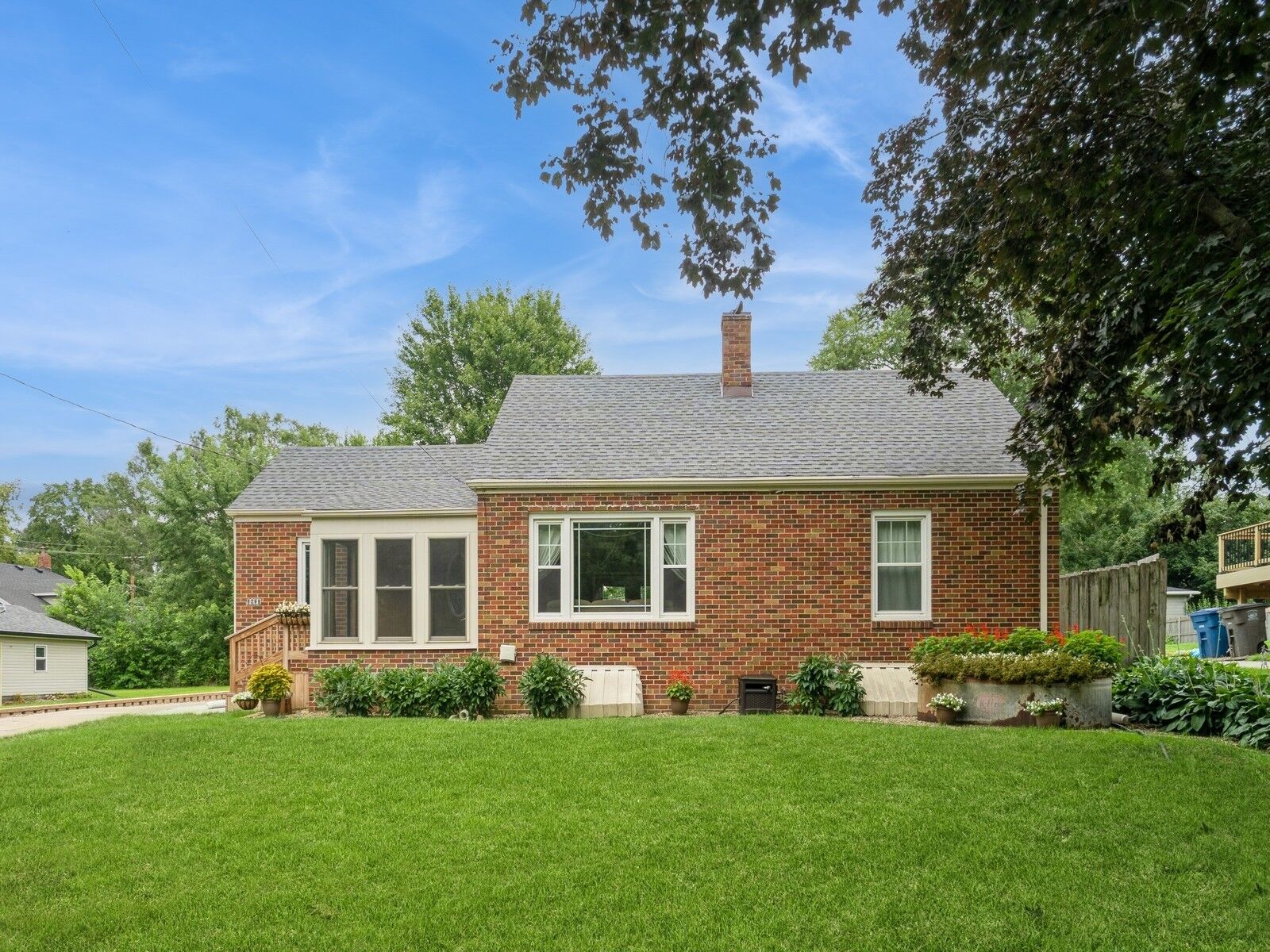 Property Photo:  3937 39th Street  IA 50310 