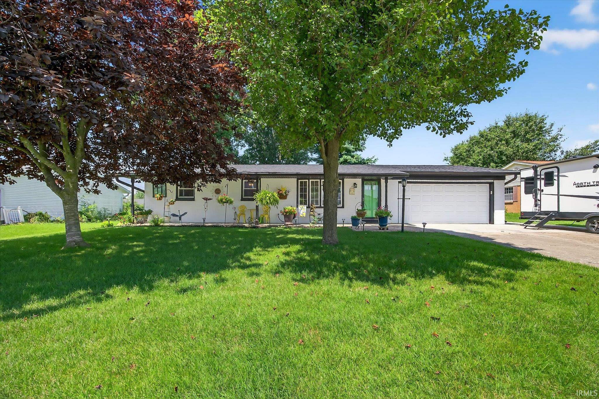 Property Photo:  416 S Hickory Drive  IN 47403 