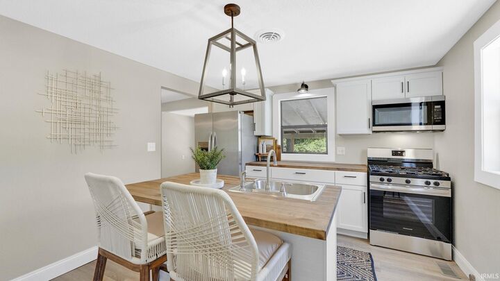 Property Photo:  4828 E State Boulevard  IN 46815 