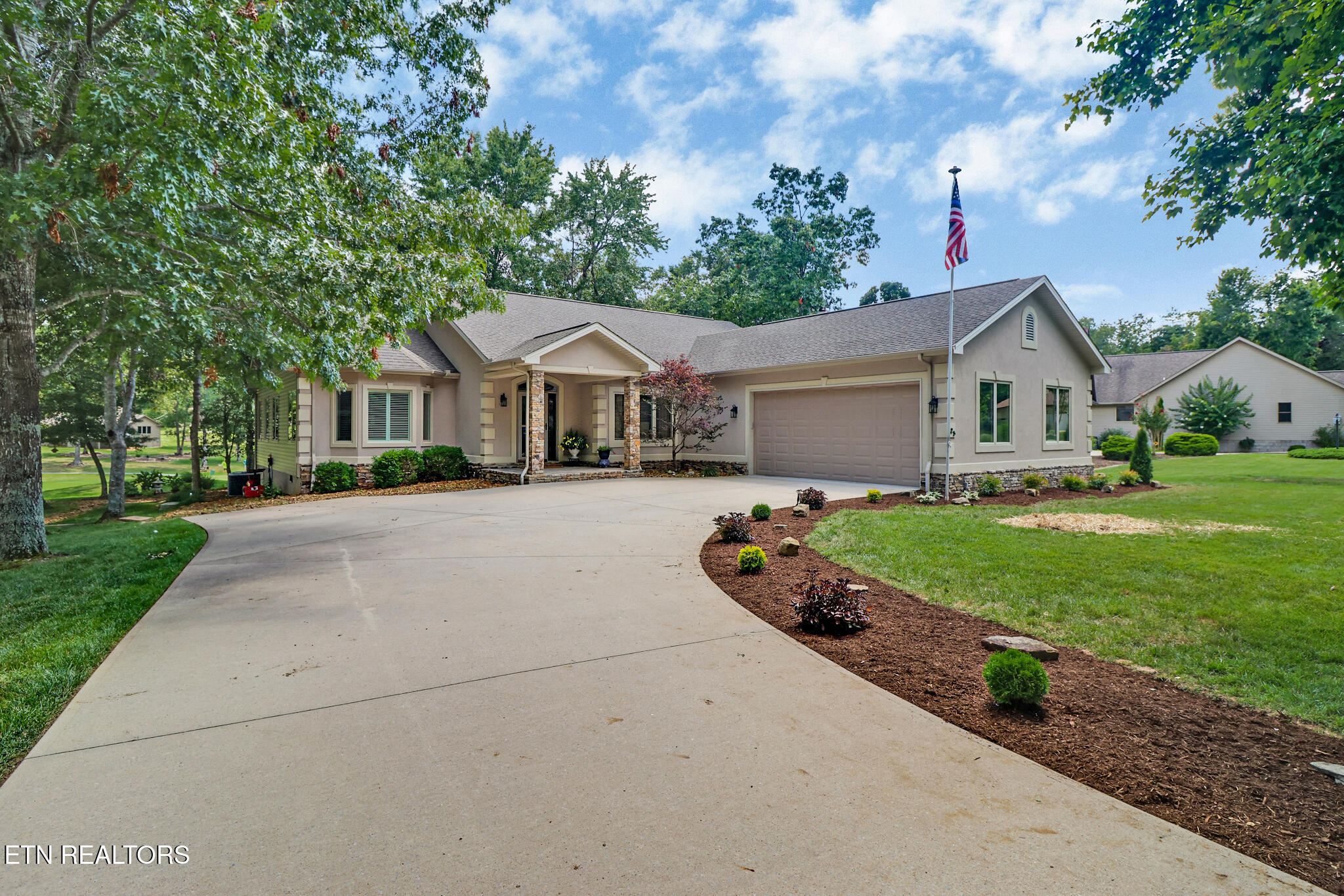125 Forest Hill Drive  Fairfield Glade TN 38558 photo