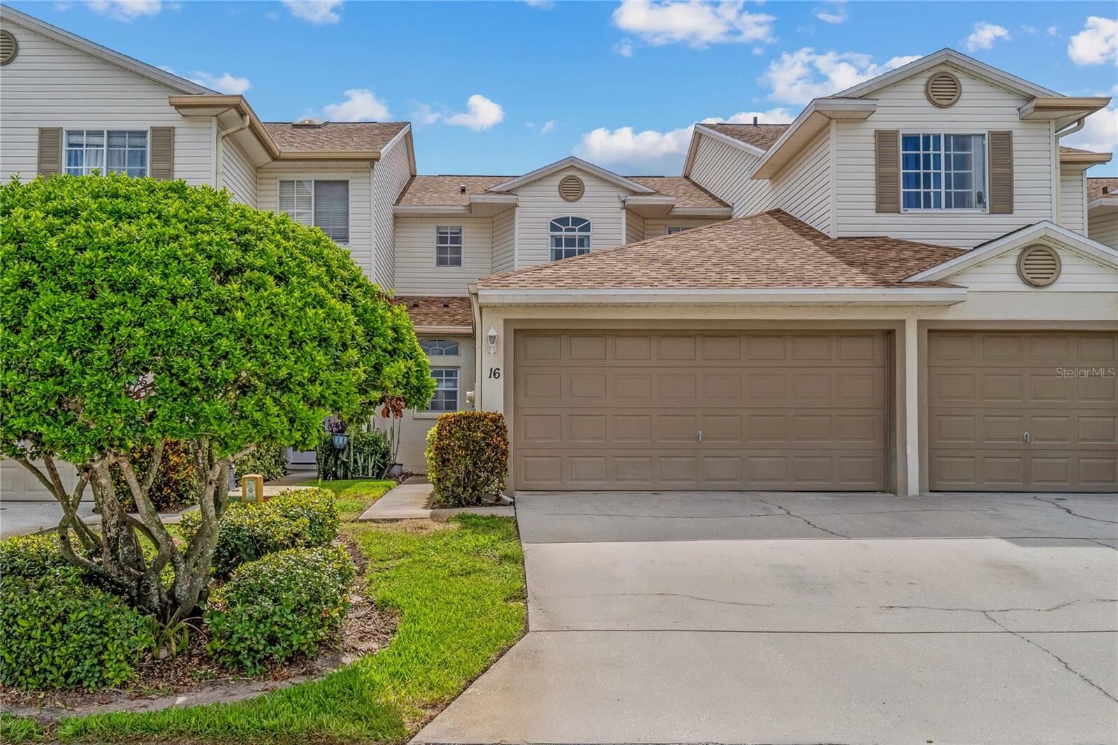 Property Photo: 6400 46th Avenue N 16 FL 33709