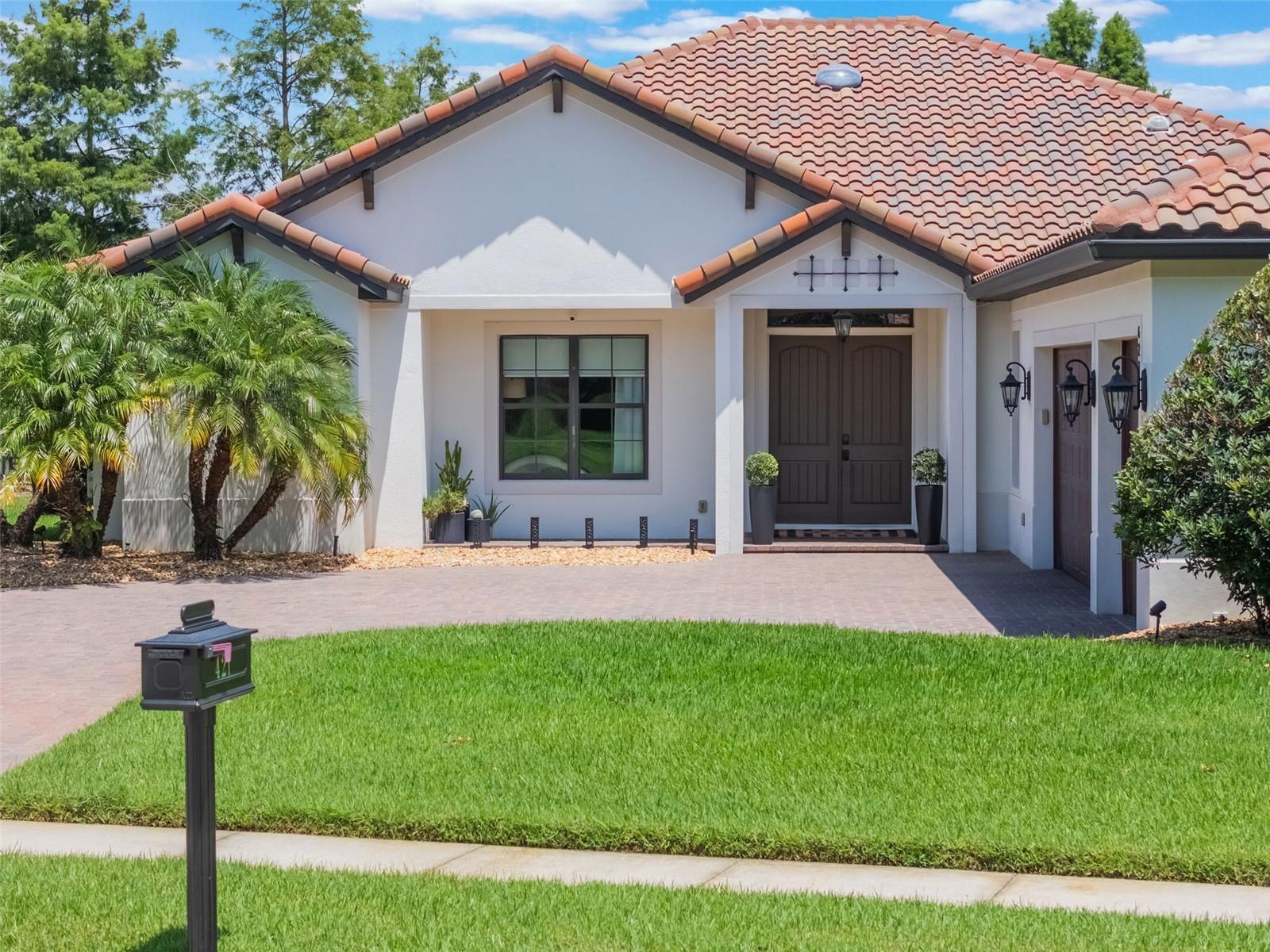 Property Photo: 421 Terravista Place FL 32765