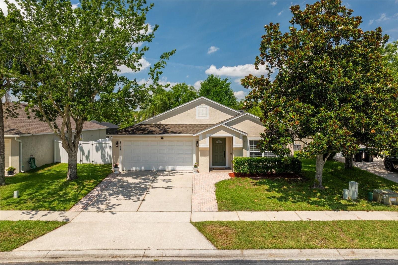 Property Photo: 1034 Seneca Falls Drive FL 32828