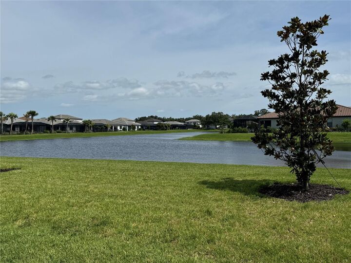 Property Photo:  12307 Wigeon Drive  FL 34212 