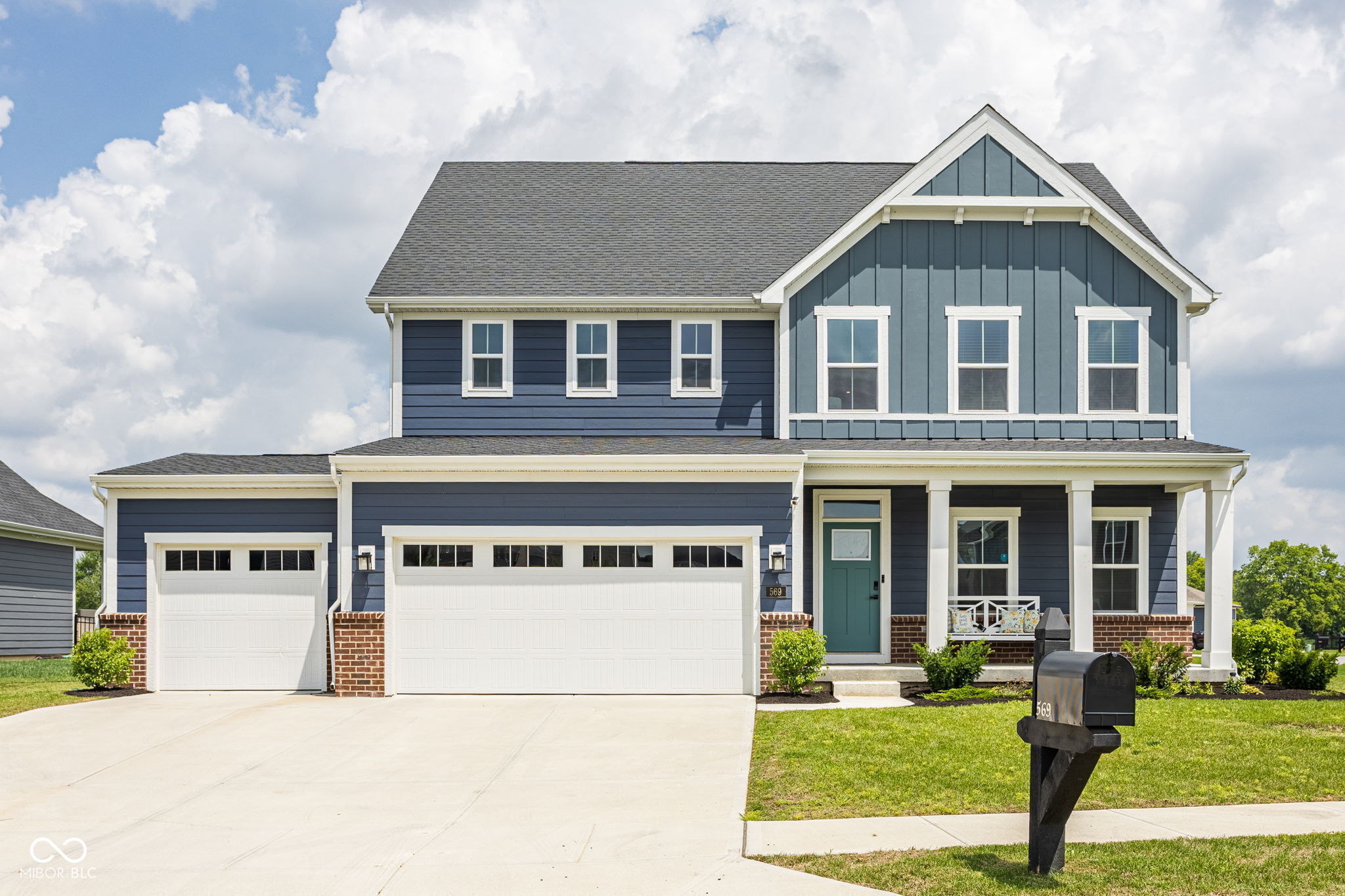 569 Wilsons Farm Drive  Fortville IN 46040 photo