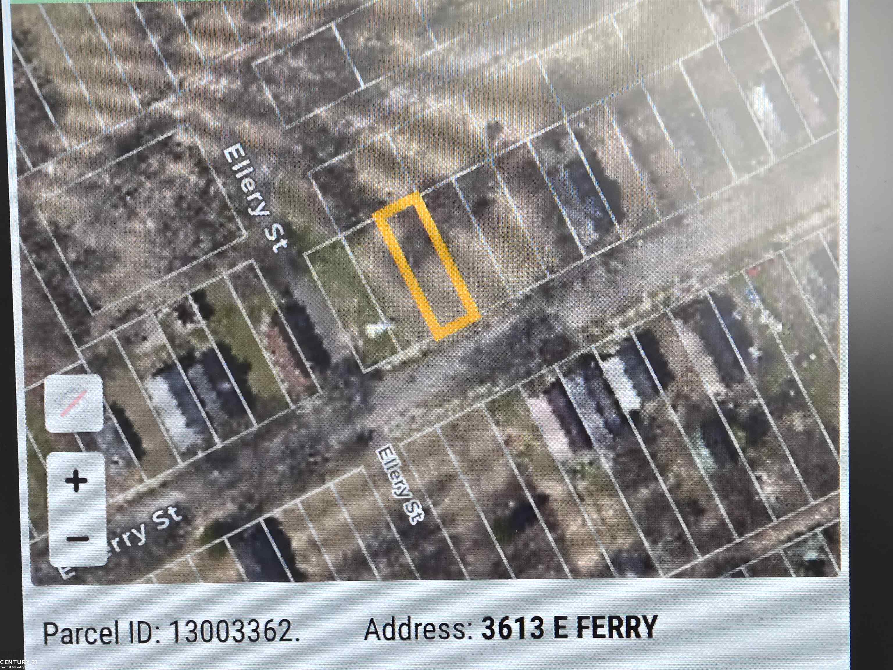 Property Photo: 3613 E Ferry Street MI 48211