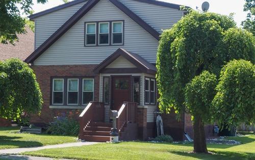Property Photo: 702 2nd Ave WI 53095