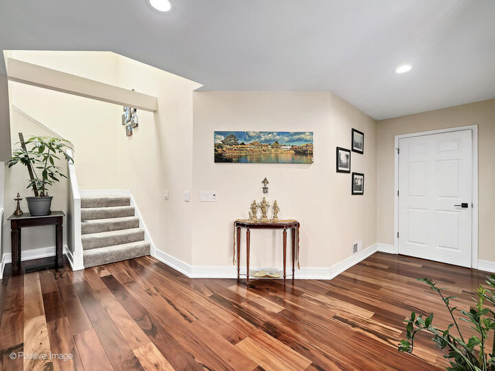 Property Photo: 56 Birchwood Avenue IL 60015