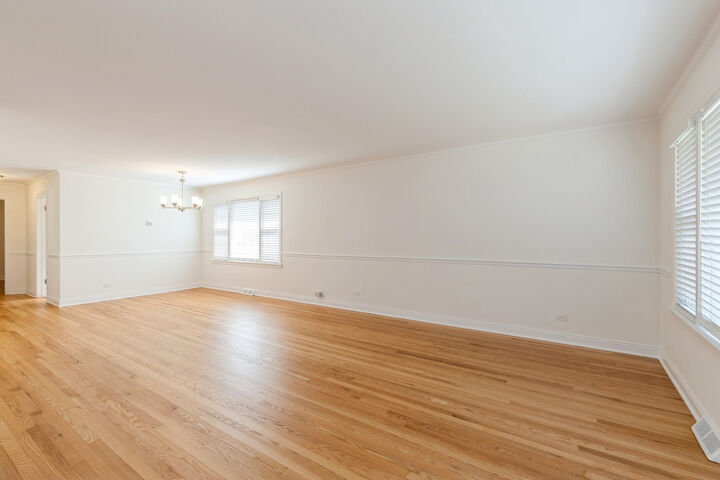 Property Photo: 5018 Dobson Street IL 60077