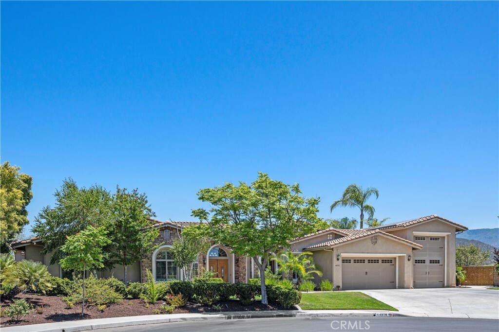Property Photo:  44576 Frogs Leap Street  CA 92592 