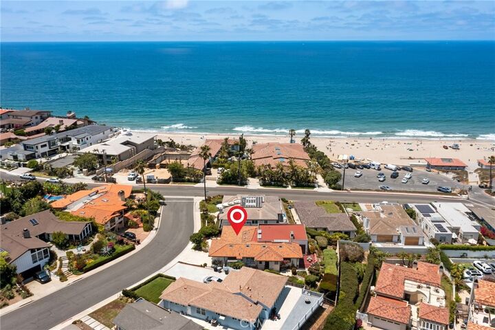 Property Photo: 105 Paseo De Suenos CA 90277