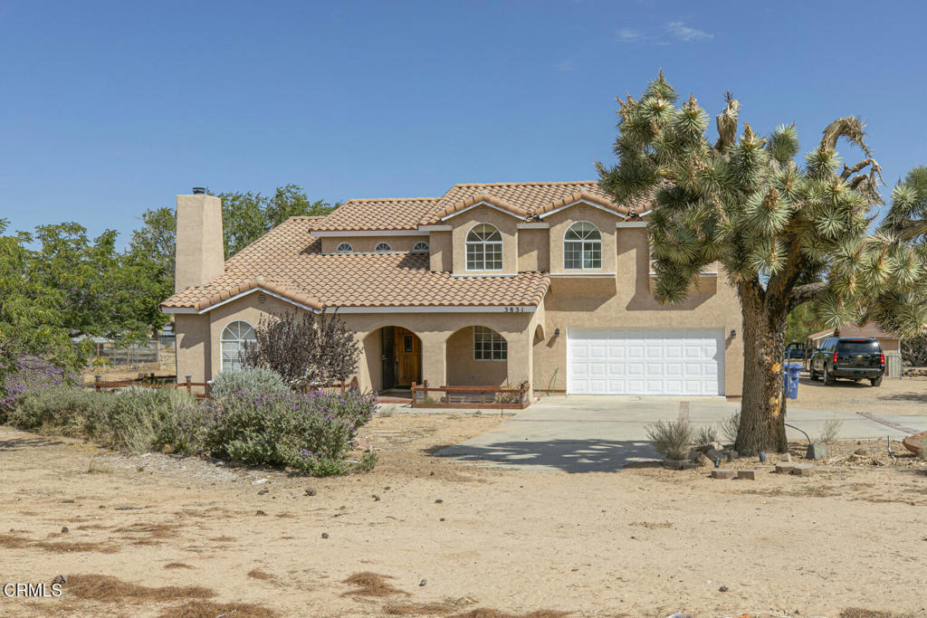 Property Photo: 3831 East Ave T 8 CA 93550