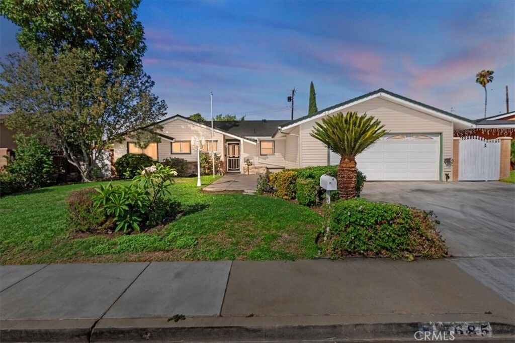 Property Photo:  3685 Florawood Court  CA 92505 