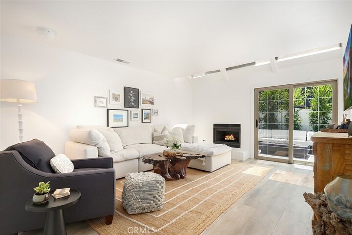 2620 Elden Avenue A1  Costa Mesa CA 92627 photo