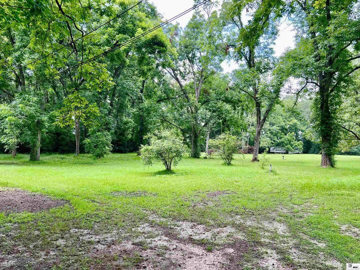 Property Photo:  5144 Highway 80  LA 71269 