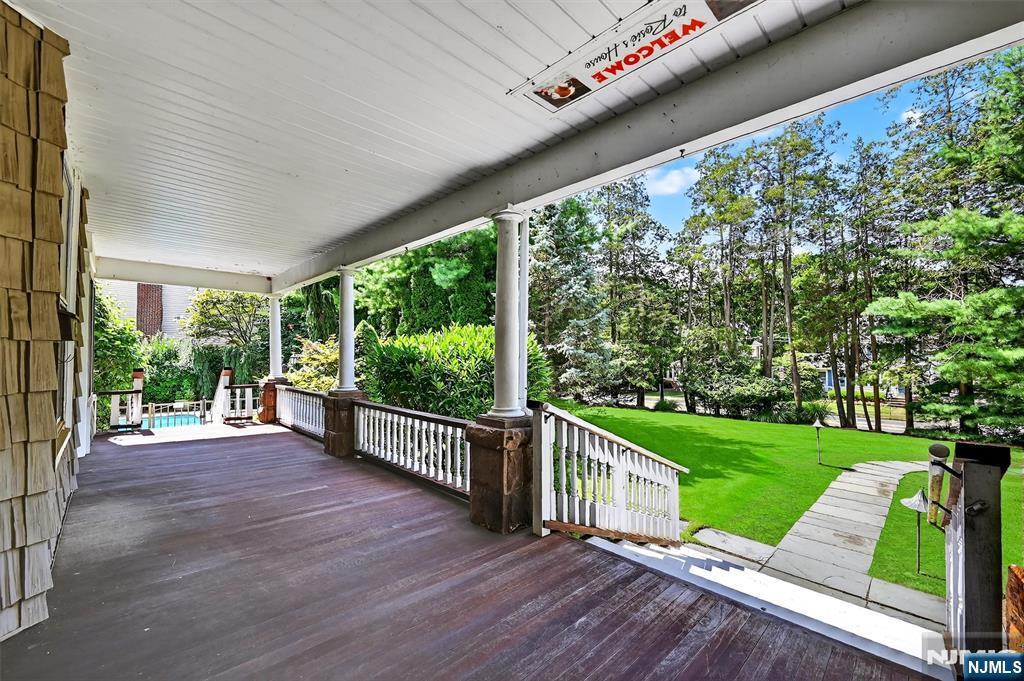 Property Photo: 564 Godwin Avenue NJ 07432