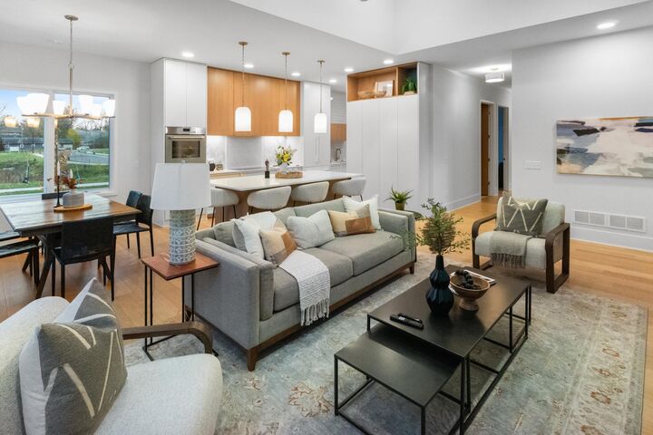 Property Photo:  604 Kraewood Drive  MN 55057 