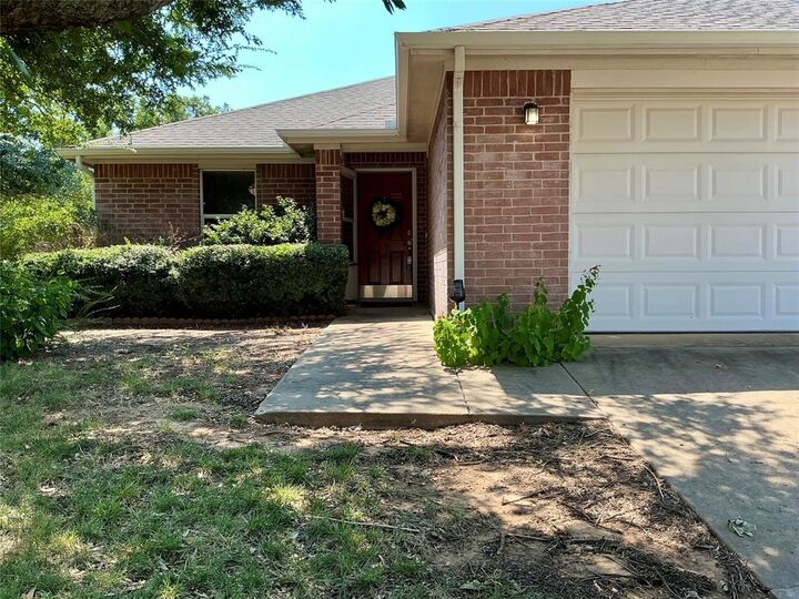 Property Photo:  1205 Ramsey Court  TX 76209 