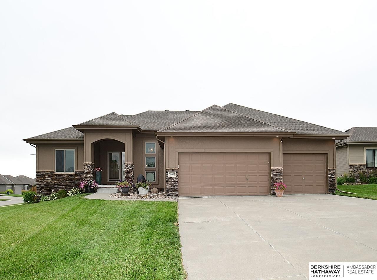 Property Photo: 20803 William Street NE 68022
