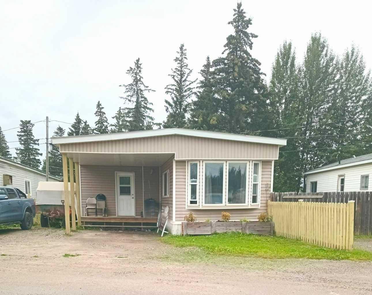 Property Photo: 133 Jarvis Street 92 AB T7V 1R4